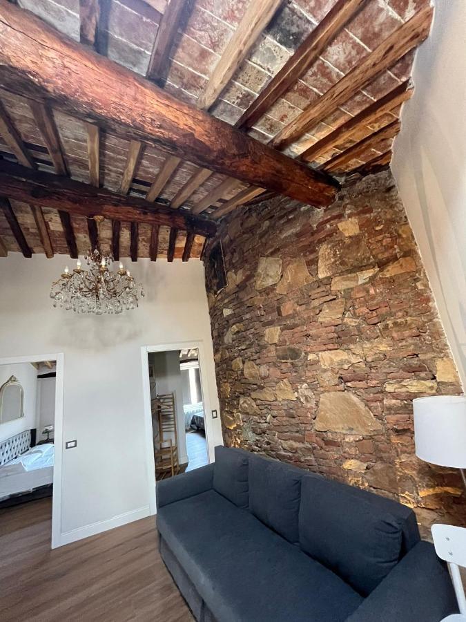 31 Steps To Heaven - Heart Of Lucca Apartment Luaran gambar