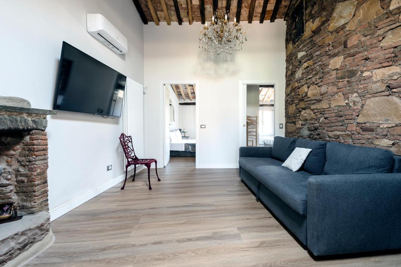 31 Steps To Heaven - Heart Of Lucca Apartment Luaran gambar