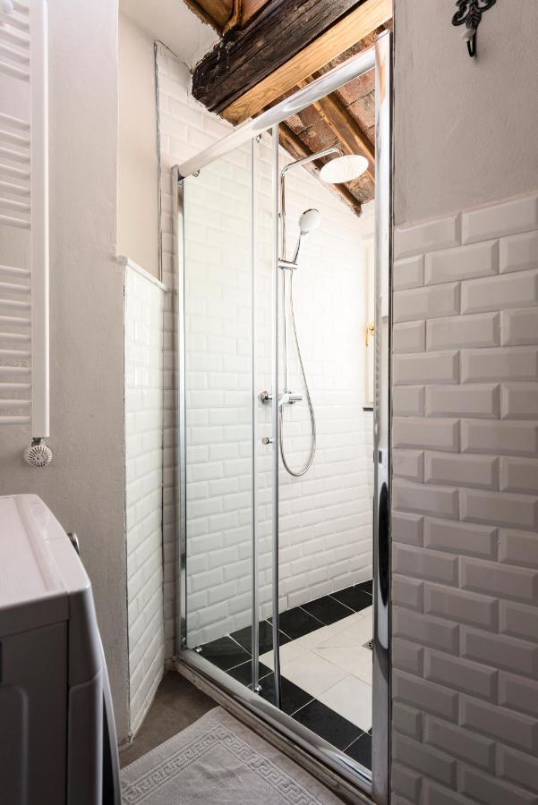 31 Steps To Heaven - Heart Of Lucca Apartment Luaran gambar